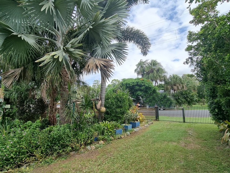 70 Boronia Drive, Poona - Thumbnail 2