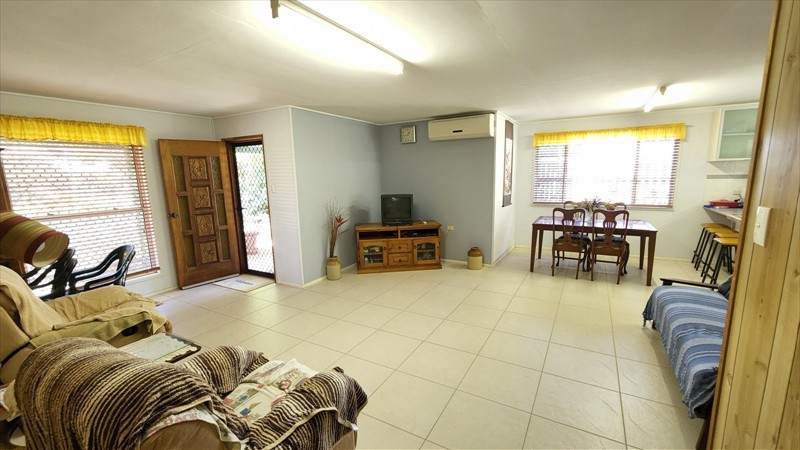10 Outridge Street, Poona - Thumbnail 7