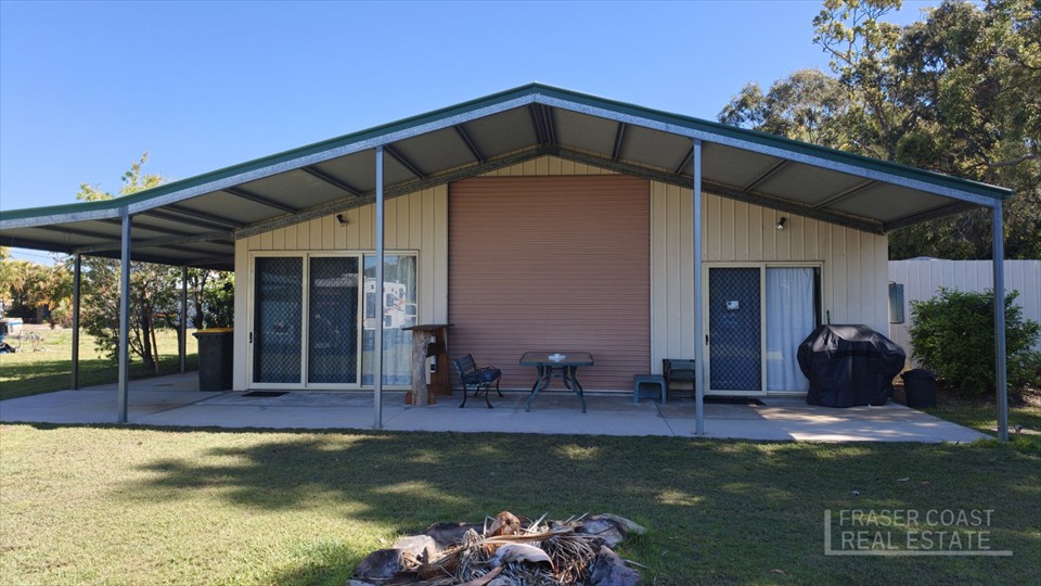 8 Livistonia Court, Poona - Image 1